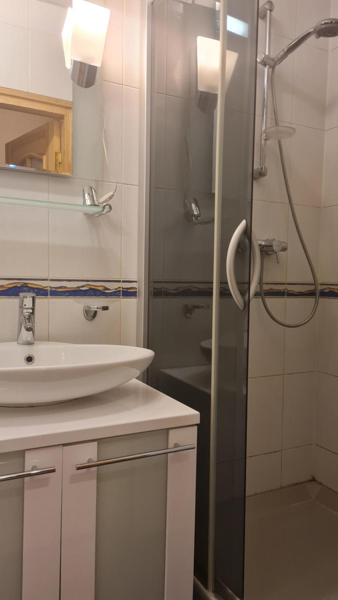 Rehouse, Antokolskio 13 VNO Kültér fotó